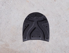 リッジウェイヒール （黒/合成ゴム）